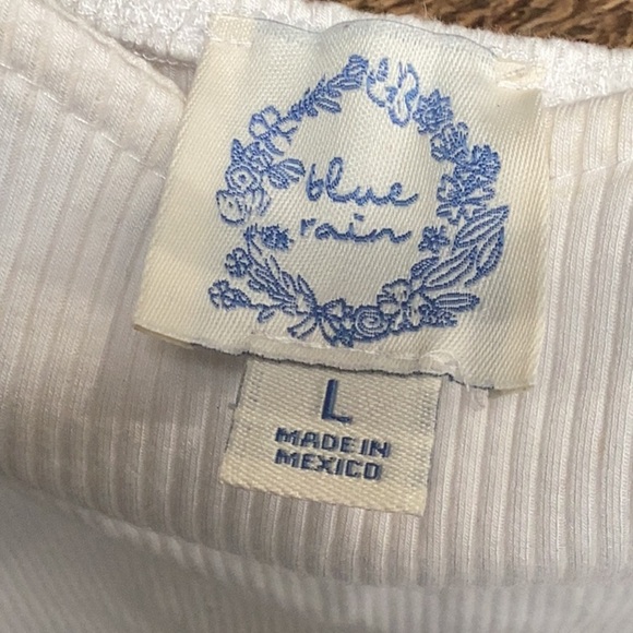 Francesca’s Blue Rain ruffle body suit Size Large - Picture 6 of 7